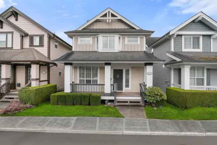 Sullivan Family Home - Updated Kitchen, 3 Beds, Finished Basement