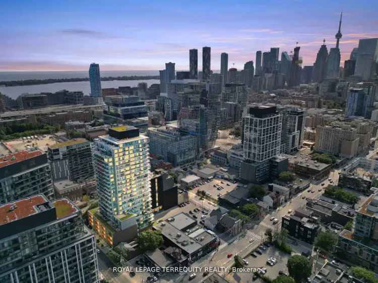 Rent Stunning Condo with CN Tower Views in Downtown Toronto