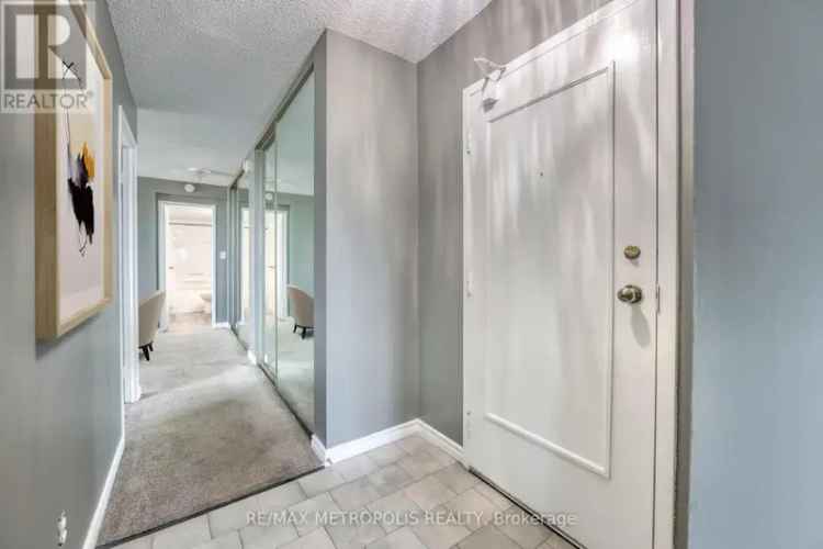 Downtown Sarnia Waterfront Condo 2 Beds Plus Den