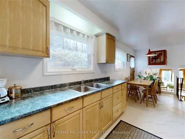 House For Sale in Whitchurch-Stouffville, Ontario