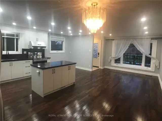 House For Rent in Mississauga, Ontario