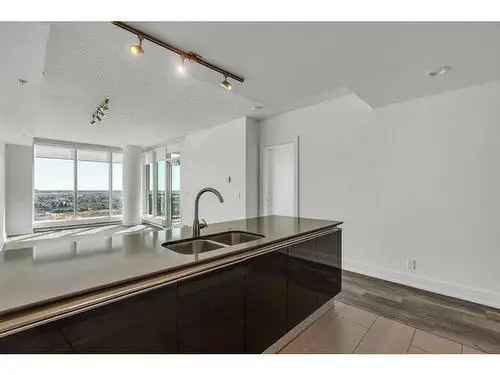 Luxury Beltline Condo with Stunning Views