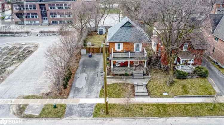 Historic Barrie Home Modern Comfort Family Friendly
