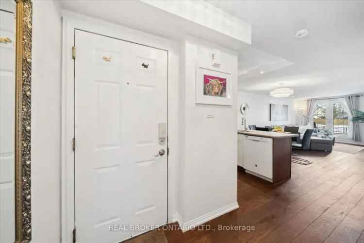 Whitby Condo:  2 Beds, 2 Parking, Upgraded Kitchen