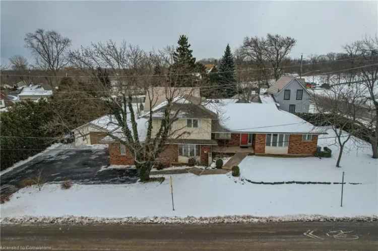 Spacious Vineland Sidesplit 3900+ sq ft - In-Law Suite - Huge Garage