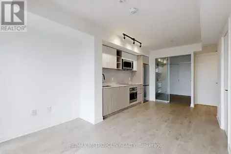 2 rooms apartment of 359 m² in Toronto