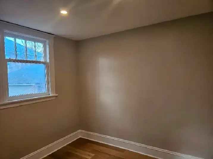 Two Bedroom Hintonburg Apartment for Rent