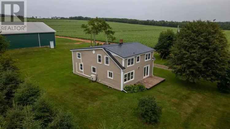 5 Bedroom 1 Bath Home 2194 sq ft 1.5 Acres with Warehouse