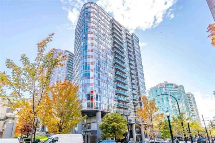 Spacious 1-Bedroom Condo Downtown Vancouver with Amazing Amenities