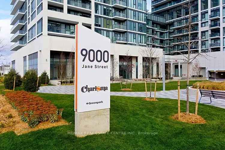 Rent condo in Vaughan with luxury amenities and designer kitchen