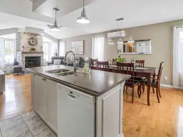 Family Bungalow for Sale in Ste-Julienne
