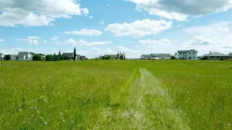 Land For Rent in Diamond Valley, Alberta