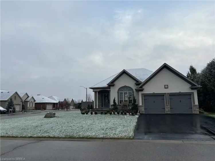 House For Sale in Waterford, Ontario