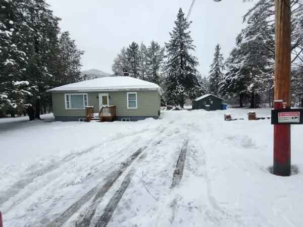 Bungalow for Sale Quebec North Shore