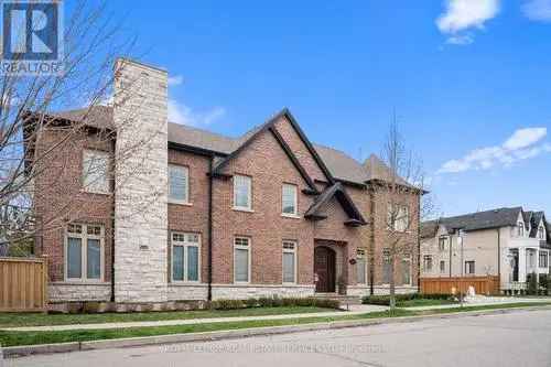 Luxury 4 1 Bedroom Home in The Kingsway Toronto