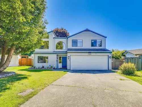 House For Sale In Surrey, British Columbia