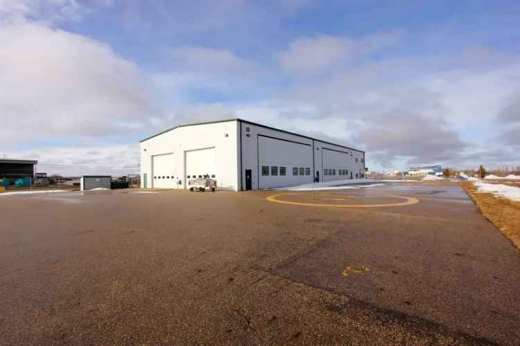 Fort McMurray Airport Warehouse Hangar