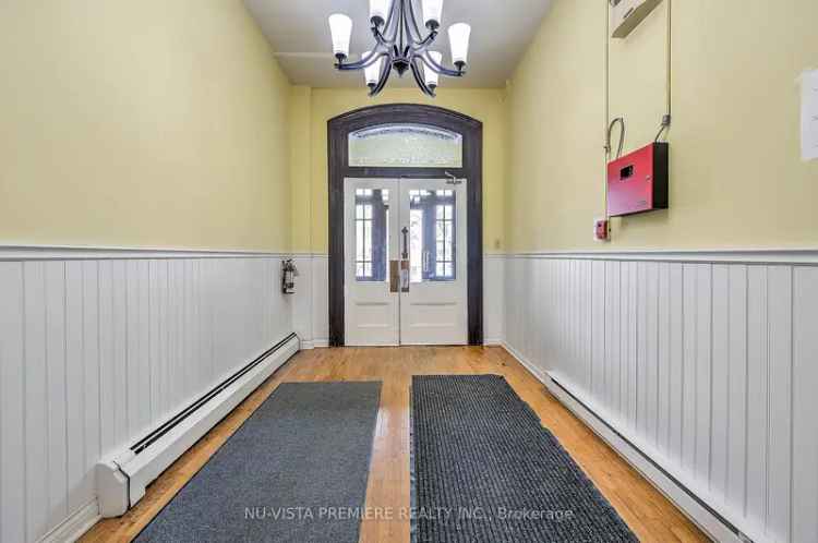 Charming 1-Bedroom Condo in Historic Wortley Village