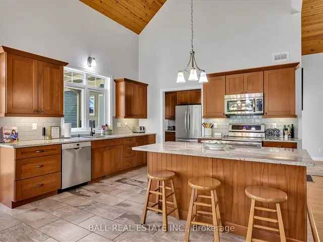 House For Sale in North Kawartha, Ontario