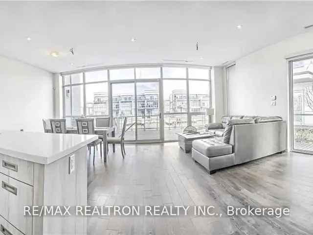 Friday Harbour Waterfront Luxury Condo 4BR 5BA