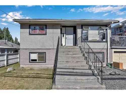 House For Sale In Surrey, British Columbia