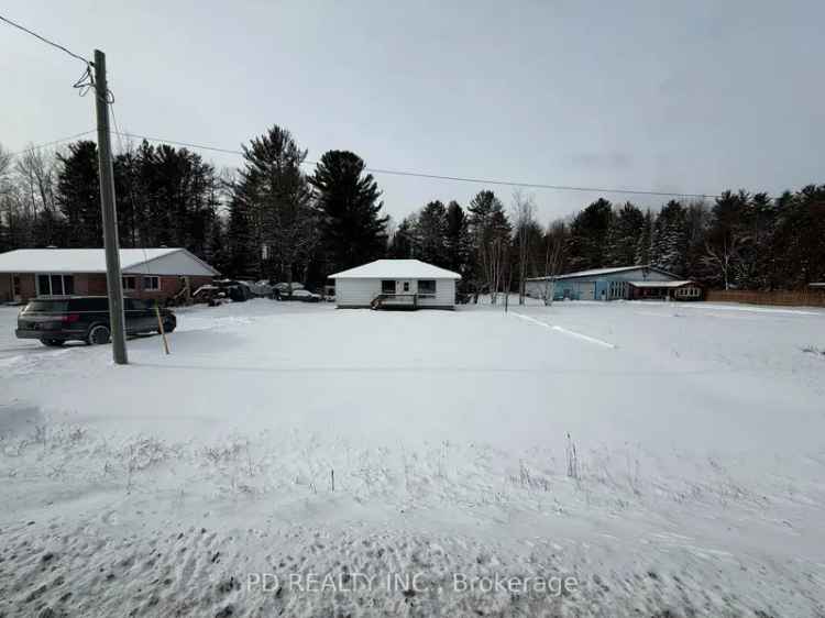 House For Sale in Deep River, Ontario