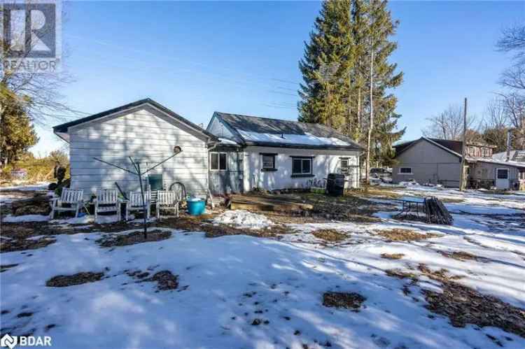 Shallow Lake Bungalow Near Owen Sound and Sauble Beach