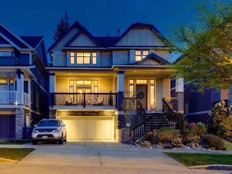 Grandview Heights Family Home 3437 sq ft