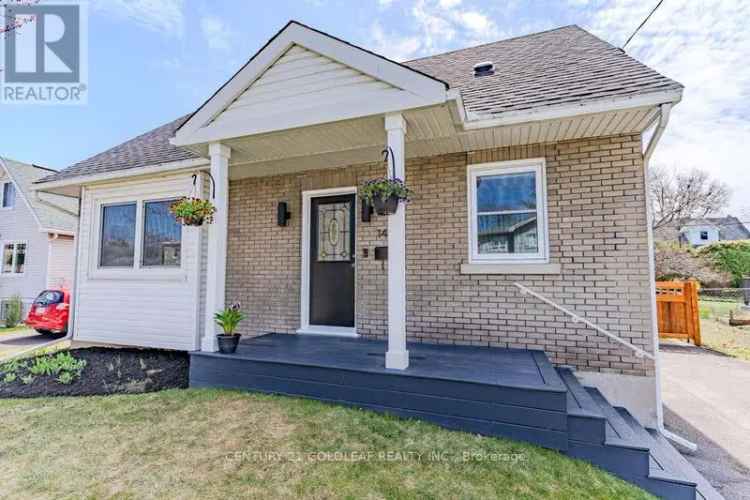 Classic Carlington Family Home - Modern Design and Workshop