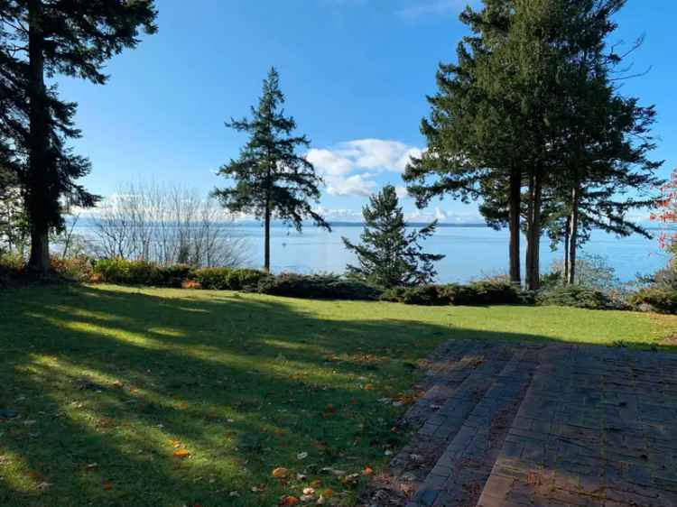 12581 16 Avenue in Surrey: Crescent Bch Ocean Pk. House for sale (South Surrey White Rock)  : MLS®# R2959628