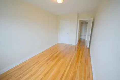 1 room apartment of 108 m² in Ottawa