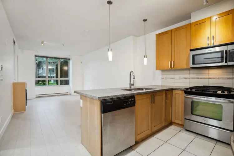 Grandview 1 Bed + Den - Updated Ground Floor Unit with Private Patio and Clubhouse Access