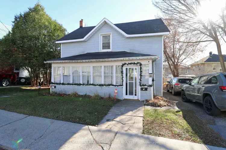 House For Sale in Smiths Falls, Ontario