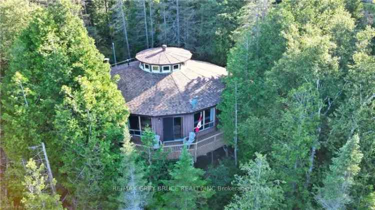 House For Sale in Municipality of Northern Bruce Peninsula, Ontario