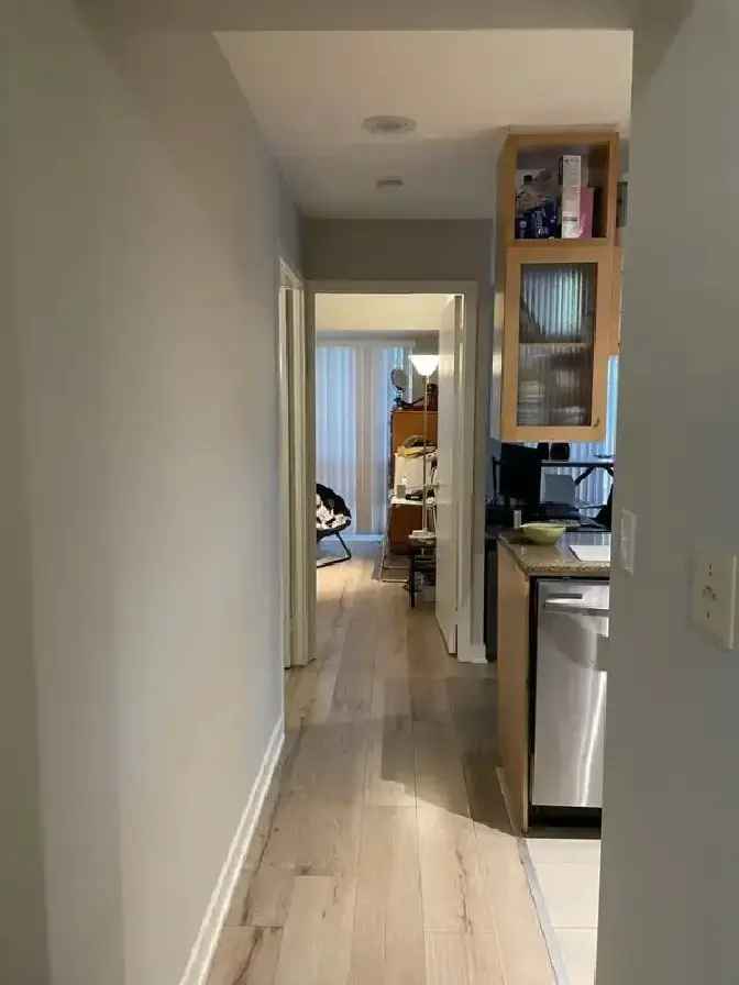 1 Bedroom Den Corner Unit for Rent Downtown Toronto