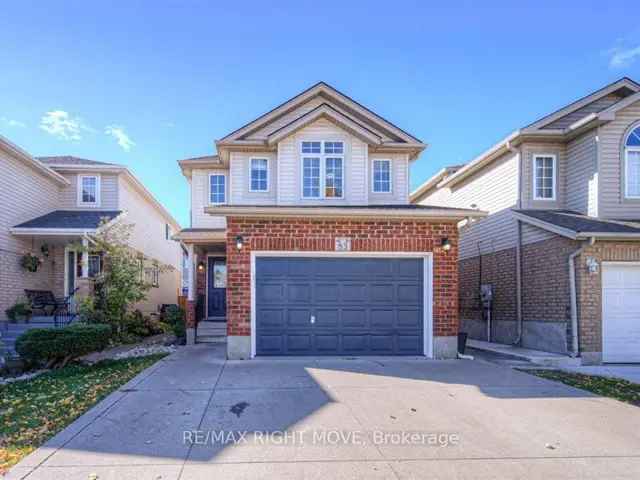 3-Bedroom 2.5-Bath Home in Kitchener's Laurentian West