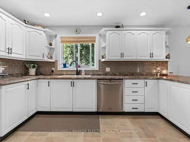 House For Sale in Otonabee–South Monaghan, Ontario