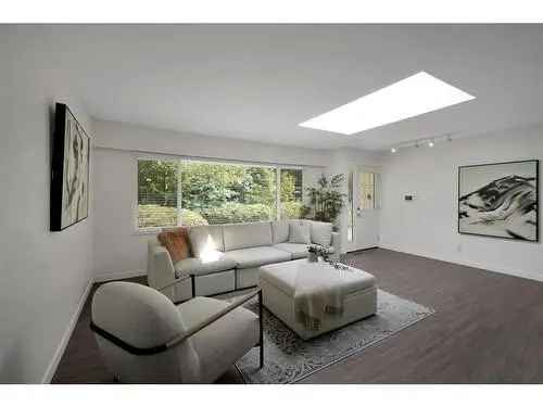 House For Sale In West Lynn Terrace, North Vancouver, British Columbia