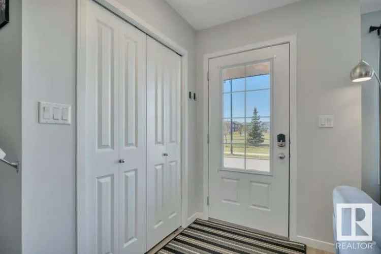 3 Bed 2.5 Bath Home Double Garage AC Steps to Dog Park