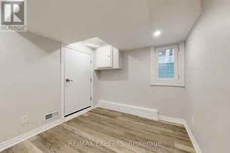 1 room apartment of 175 m² in Toronto