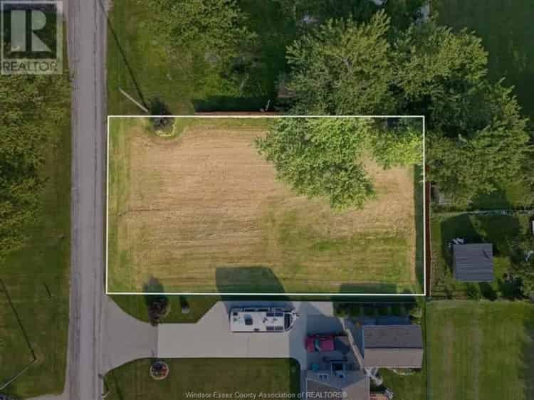 Build Your Dream Home on this 0.25 Acre Lot with Utilities and Boat Access