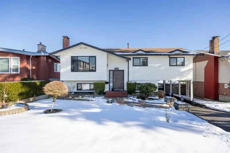 Stunning Renovated Home with Mountain Views and Basement Suite