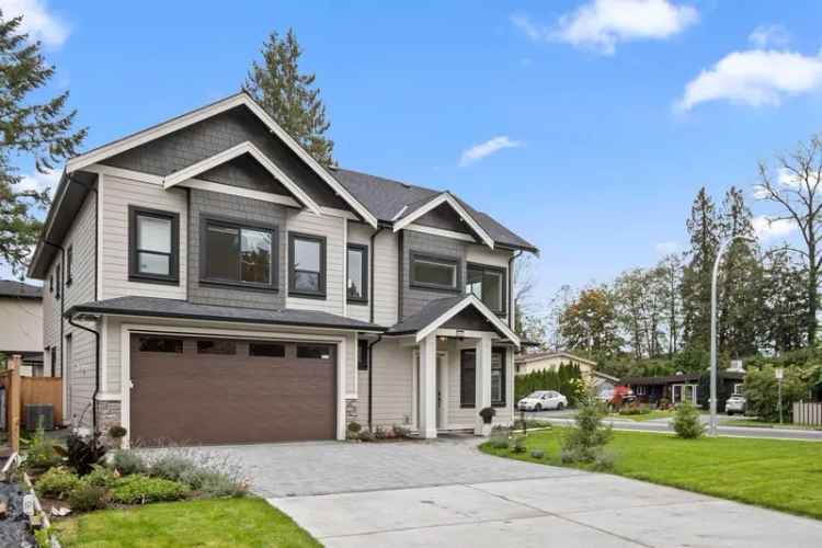 A $1,479,000.00 1/2 Duplex with 4 bedrooms in Birchland Manor, Port Coquitlam