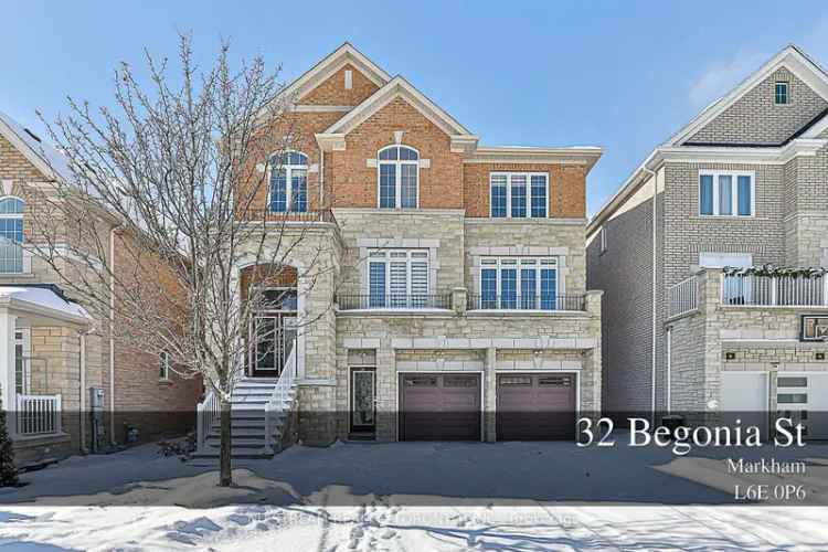 House For Sale in 32, Begonia Street, Markham, Ontario