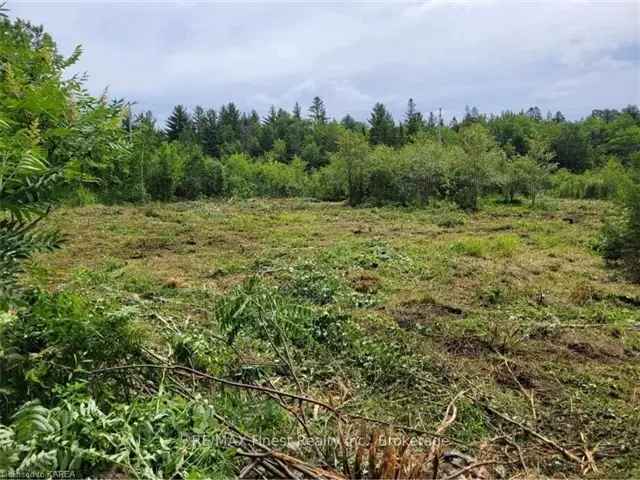 Land For Sale in Addington Highlands, Ontario