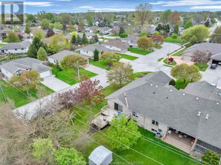 Kingsville Ranch Townhome - Updated Kitchen - Move In Ready