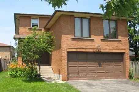 House For Sale in Oakville, Ontario