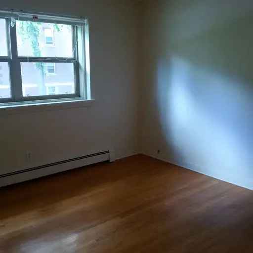 36/38 Carlton  Street - Apartment in Winnipeg