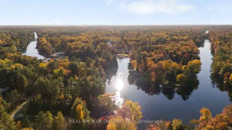 House For Sale in Gravenhurst, Ontario