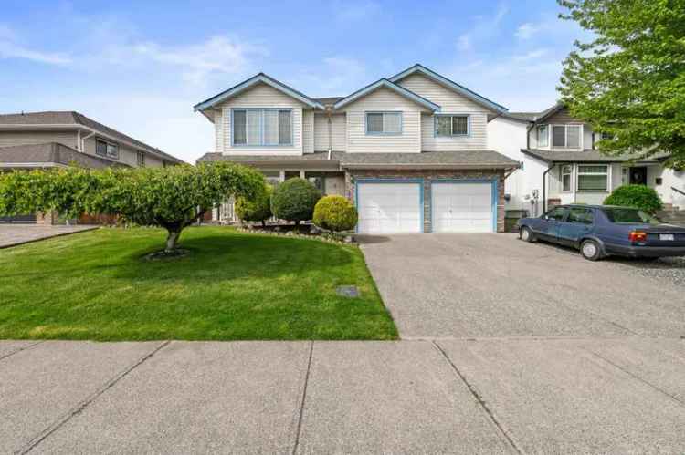 5 Bedroom Home with Legal Suite in East Abbotsford